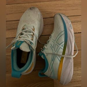 ASICS gel nimbus 25